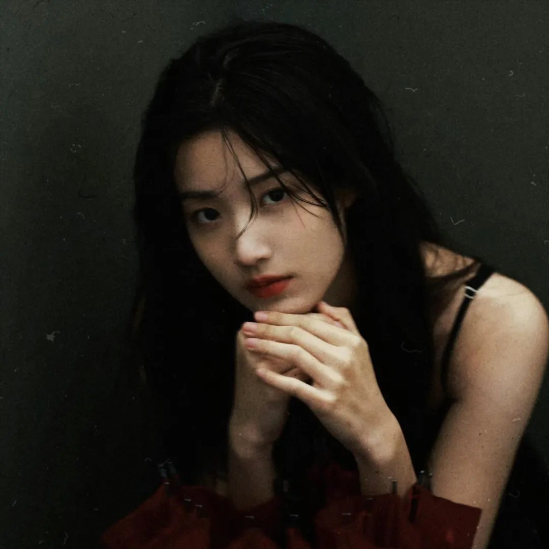 莫滕船长与蜘蛛女王